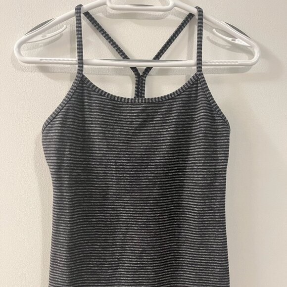 Lululemon Women's Exercise Tank Top, Size 6, Blue and Gray - Picture 7 of 11